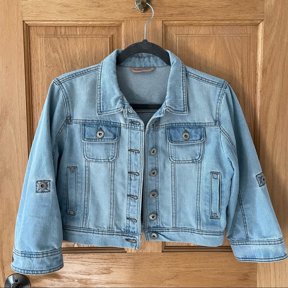 Cropped Light Wash Denim Jacket